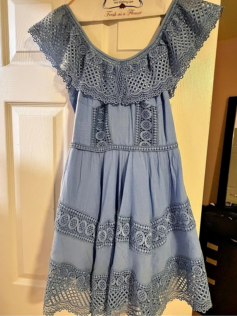 Charo Ruiz Lace Mini Dress in Blue Size Small Like New